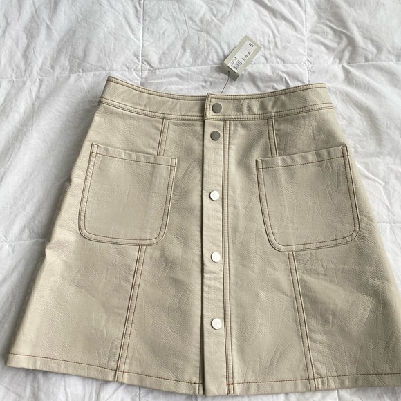 🛍️NEW RIVER ISLAND SKIRT - Picture 4 of 5